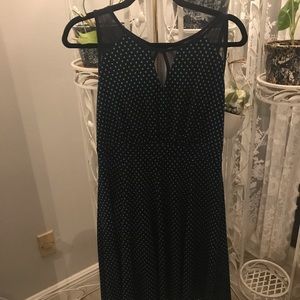 Sleeveless dress
